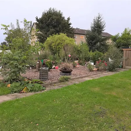 بيت ضيافة Biene's Baerenstube التزه